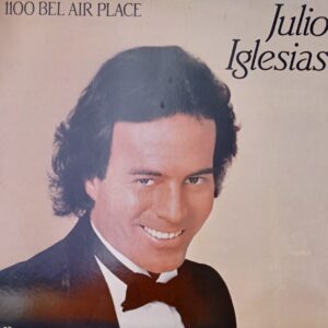 Julio Iglesias – 1100 Bel Air Place 1984