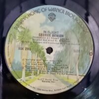 George Benson – In Flight 1977 - Image 4