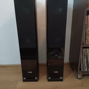 Speakers - Canton model Vento 870 DC